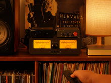 Görseli Galeri görüntüleyiciye yükleyin, Fosi Audio LC30 Sarı - 2 Yollu Analog Ses Anahtarı, Stereo HiFi Amplifikatör ve Pasif Hoparlörler için, Uzaktan Kumandalı Ev Ses Bileşeni