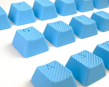 Görseli Galeri görüntüleyiciye yükleyin, Tai-Hao Rubber Gaming Aydınlatmalı Keycaps Set - 18 Keys Rubberized DoubleShot Key Caps (Neon Mavi )