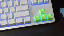Görseli Galeri görüntüleyiciye yükleyin, Tai-Hao Rubber Gaming Aydınlatmalı Keycaps Set - 18 Keys Rubberized DoubleShot Key Caps (Neon Green)