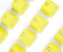 Görseli Galeri görüntüleyiciye yükleyin, Tai-Hao Rubber Gaming Aydınlatmalı Keycaps Set - 18 Keys Rubberized DoubleShot Key Caps (Sarı)