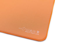 Görseli Galeri görüntüleyiciye yükleyin, ARTISAN Mousepad FX Zero - SOFT - XL - Daidai Orange
