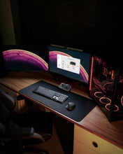 Görseli Galeri görüntüleyiciye yükleyin, CREATIVE Sound Blaster G8 – Hi-Res Gaming USB DAC - 32 bit / 384 kHz
