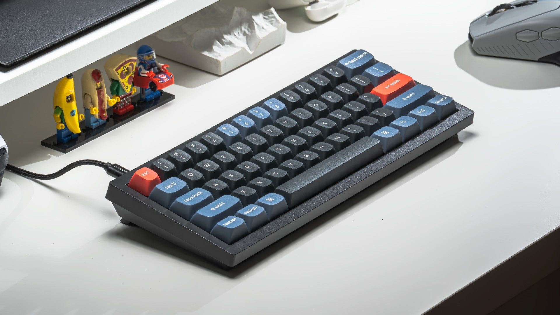 Keychron V4 QMK/VIA メカニカルキーボード 本体 Keychron V4 QMK カスタムメカニカルキーボード（US ANSI 配列