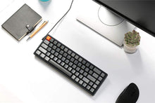 Görseli Galeri görüntüleyiciye yükleyin, Keychron K6 65% Compact Kablosuz Mekanik Oyuncu Klavyesi-Hot-Swappable-Bluetooth 5.1-Multitasking-RGB LED Backlit-N-Key Rollover-Gateron G-Pro Red Switch-Uçak Sınıfı Aluminum
